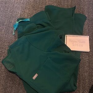 COPY - Figs Hunter Green Scrub Set